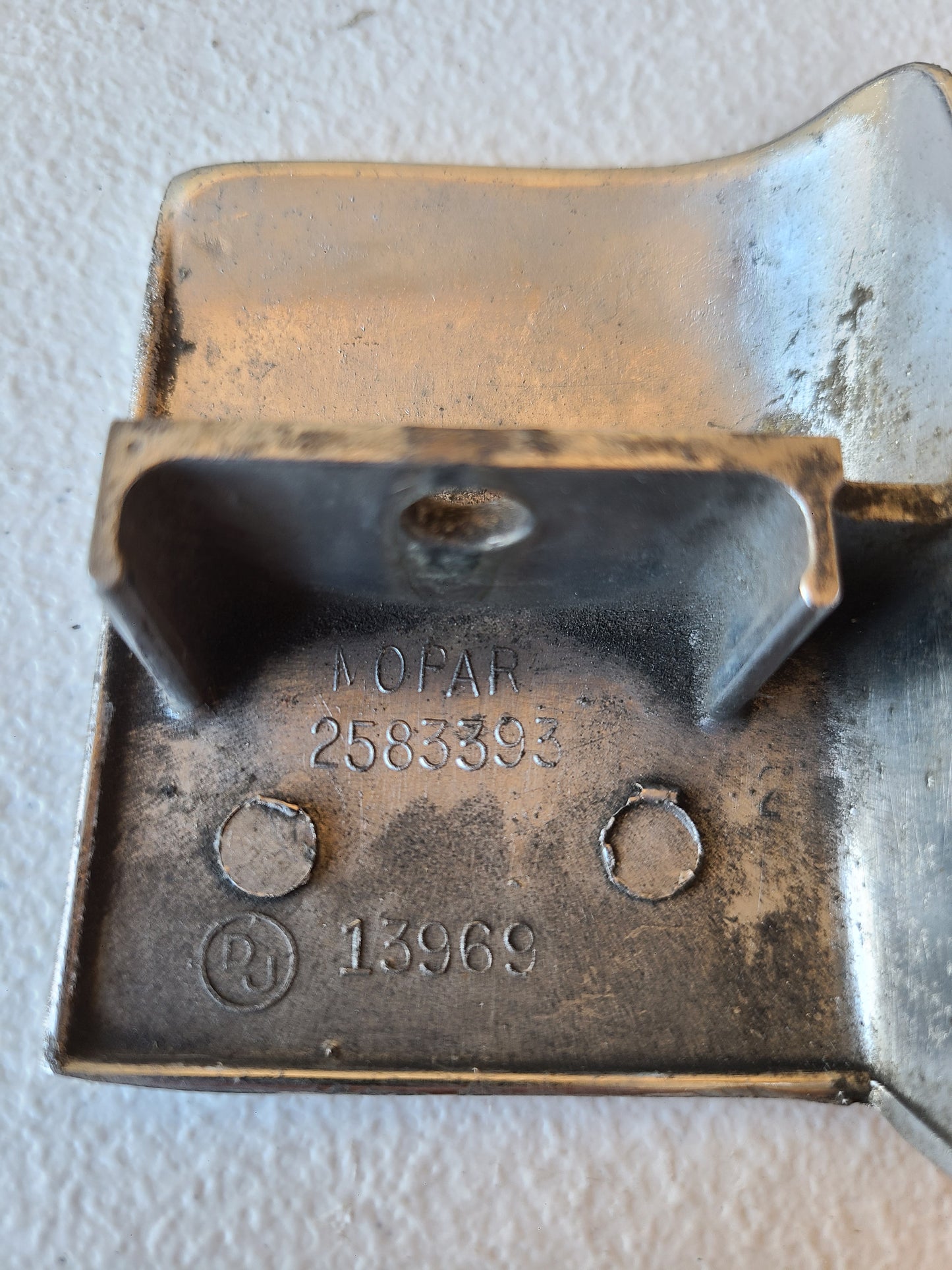 1966-1970 B-Body 1967-1972 A-Body Dodge/Plymouth LH Interior Door Handle Part# 2583393