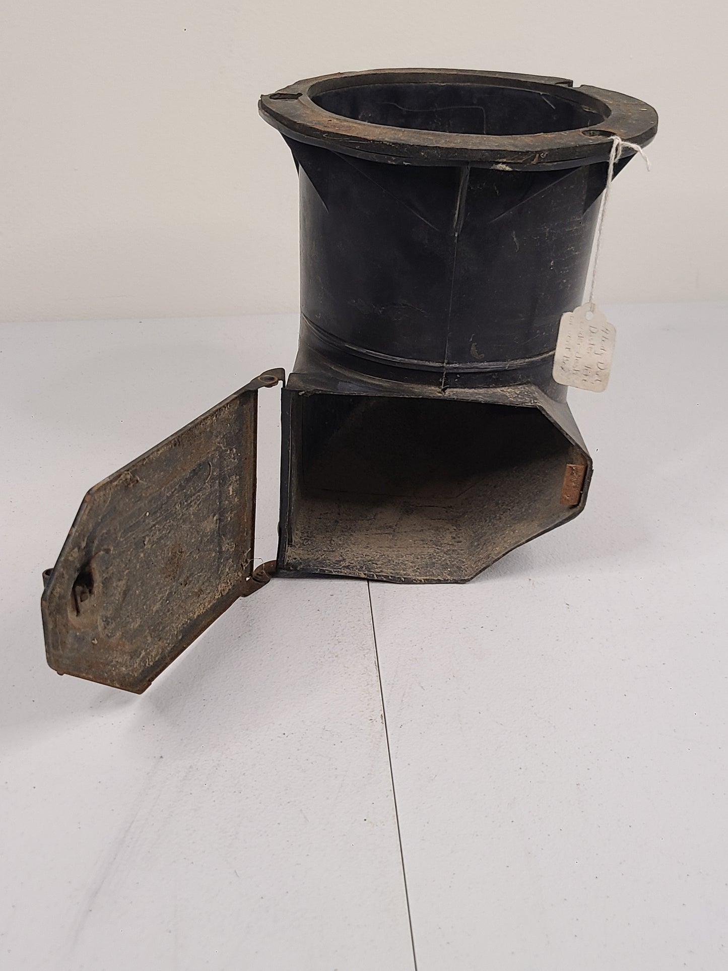 1967-76 Dodge/Plymouth A-Body Fresh Air Vent Houseing Part# 2607808