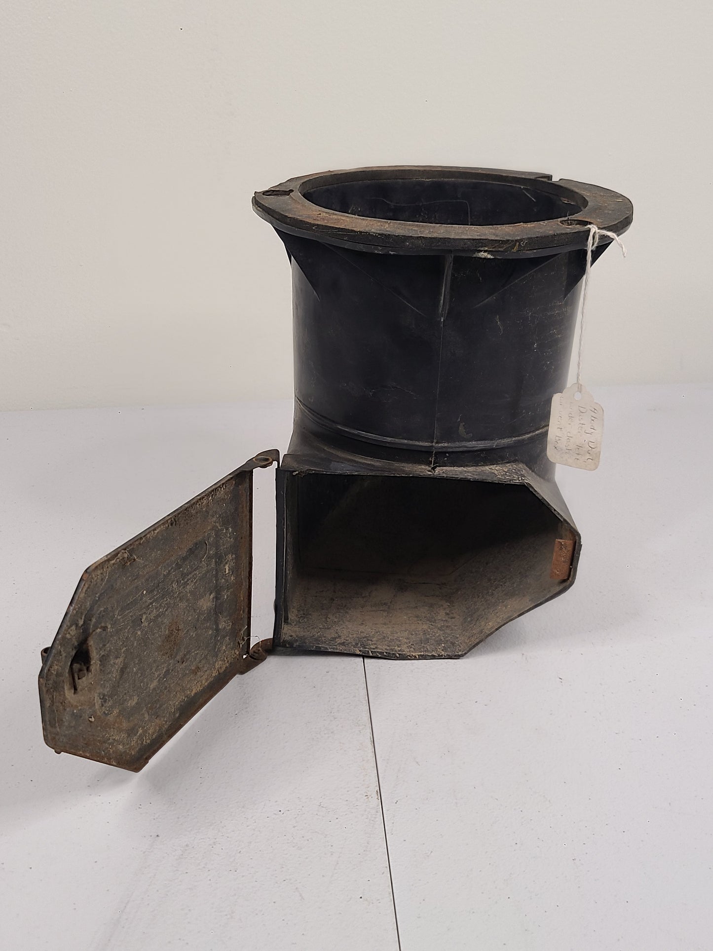 1967-76 Dodge/Plymouth A-Body Fresh Air Vent Houseing Part# 2607808