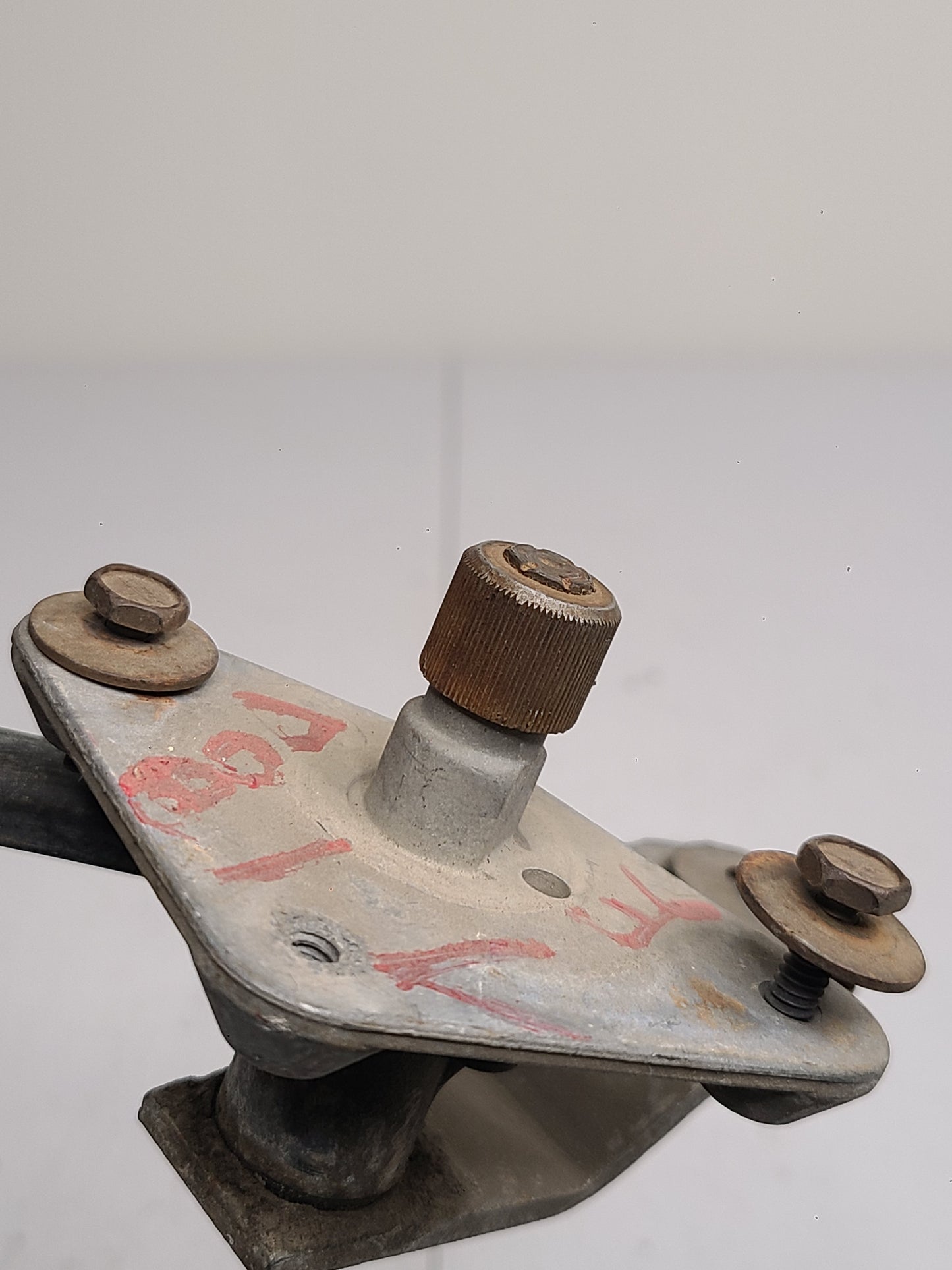 1970-1974 Dodge/Plymouth E-Body 2 Speed Wiper Linkage Assembly