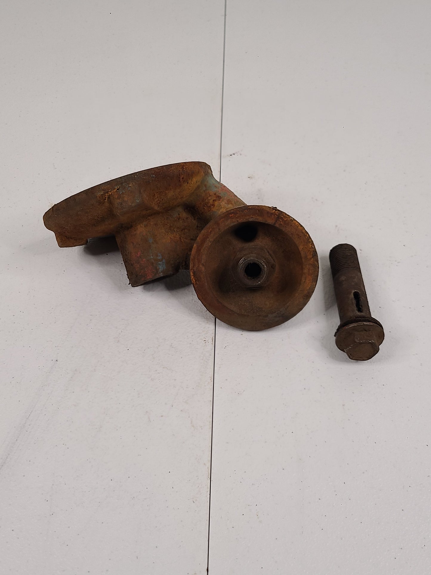 Mopar 340 Oil Filter 90 Degree Adapter Part# 2951995