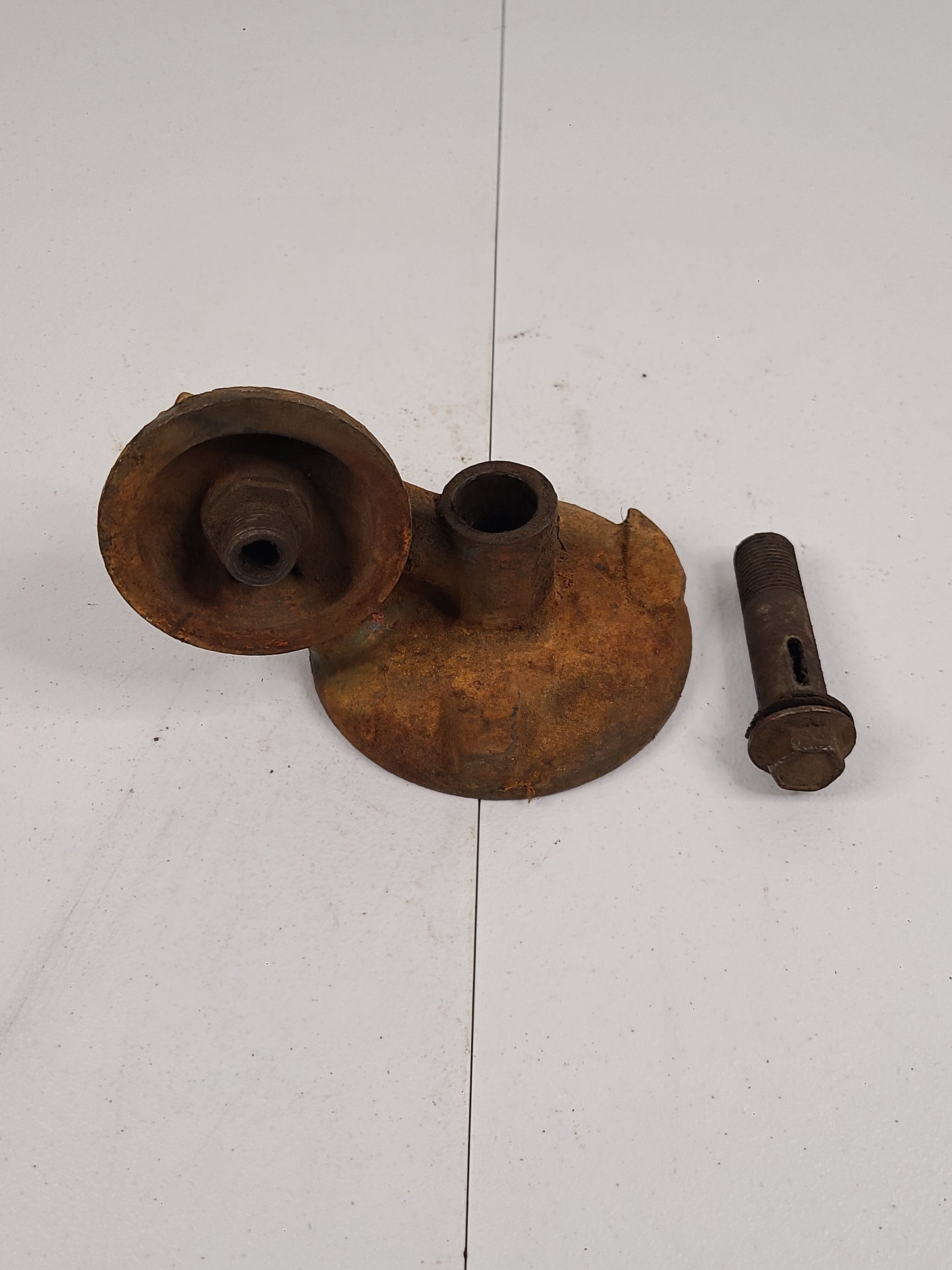 Mopar 340 Oil Filter 90 Degree Adapter Part# 2951995