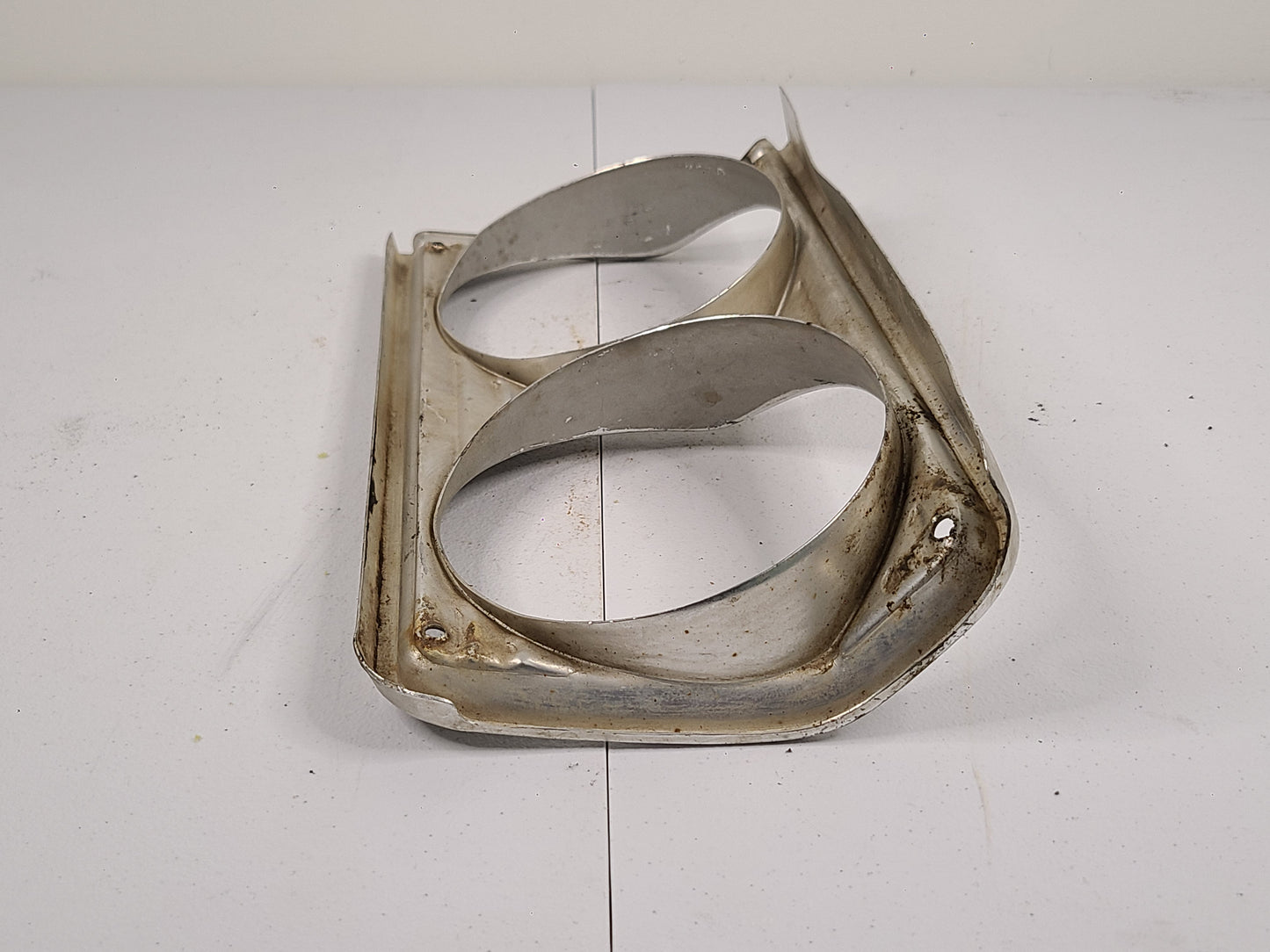 1964 PLYMOUTH Fury, Belvedere Head Light Bezel