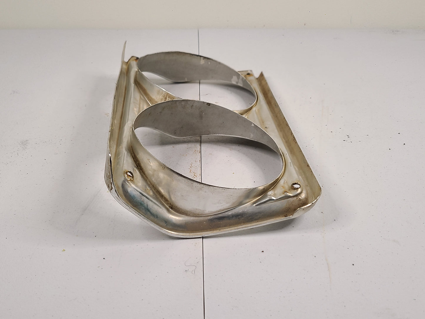 1964 PLYMOUTH Fury, Belvedere Head Light Bezel