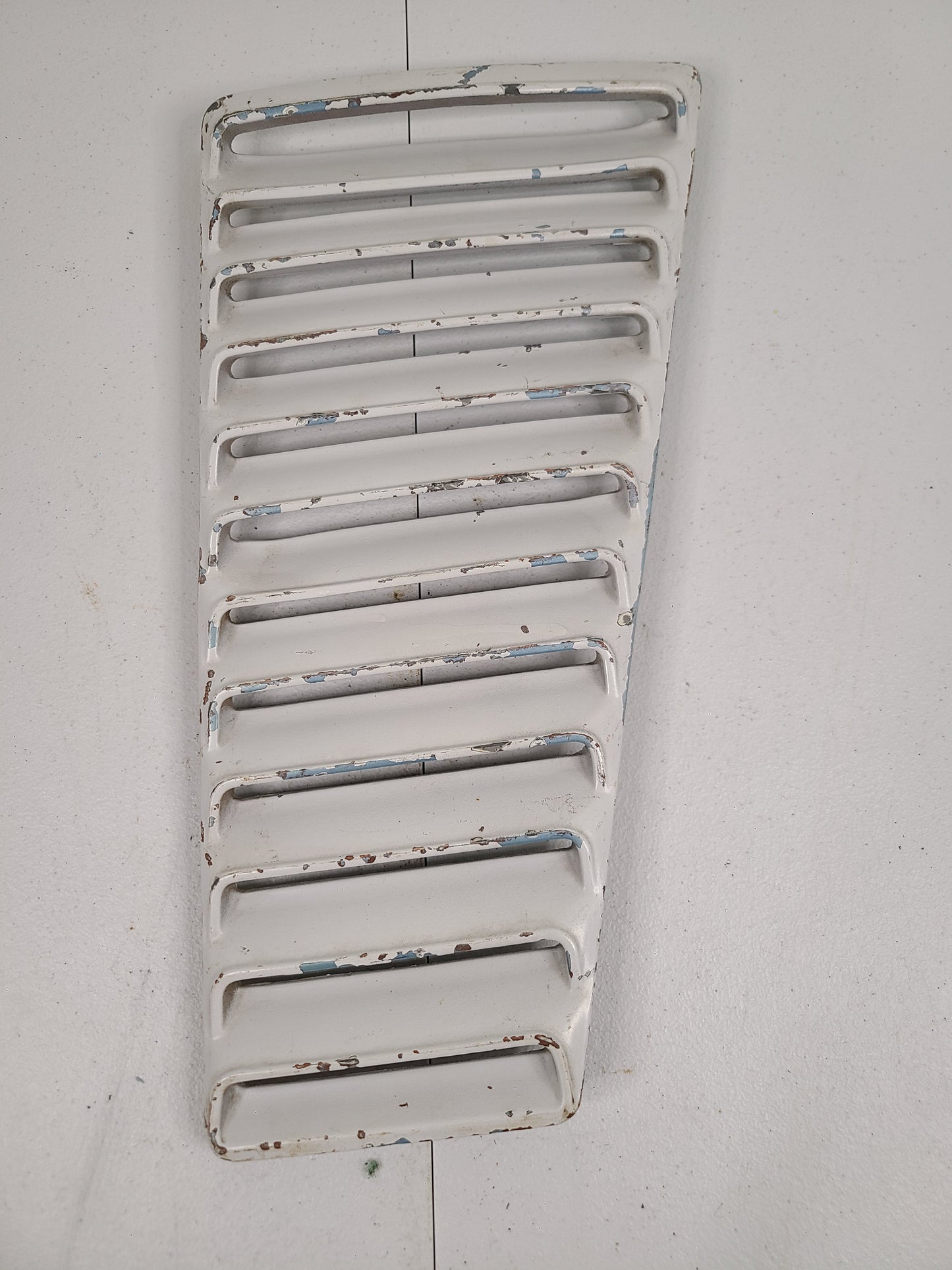 1967-68 Mustang Fastback Quarter Vent Assembly Part# C7ZB-63278C54