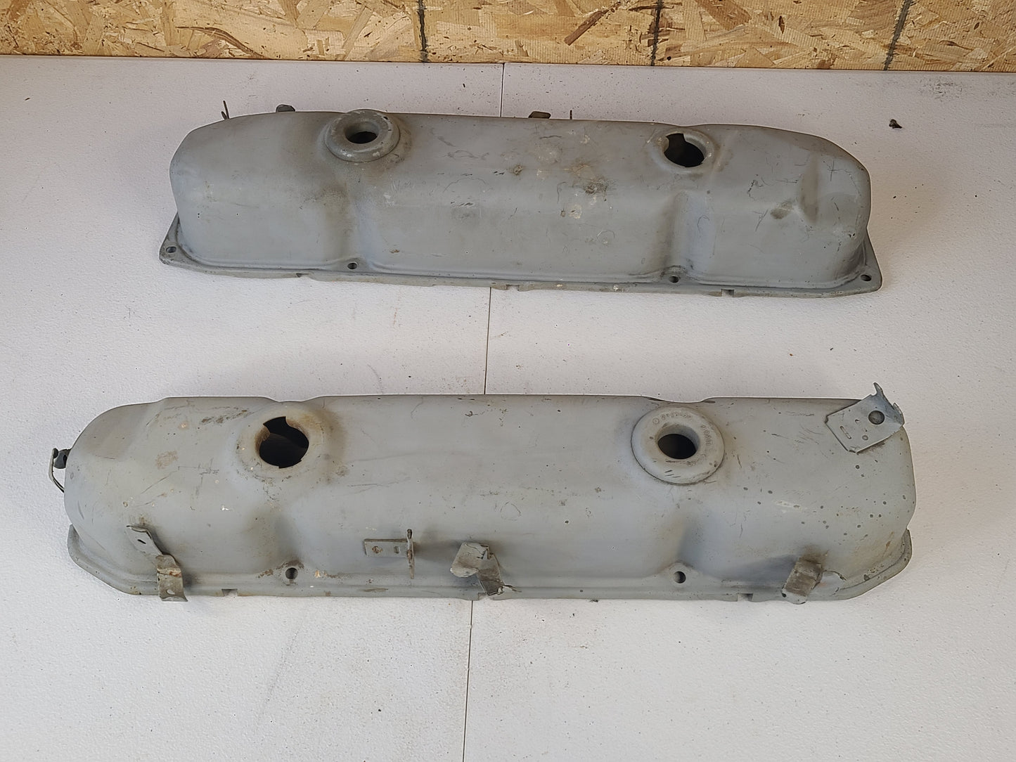 1971 Big Block Mopar Dodge/Plymouth Valve Covers Oil Fill Side