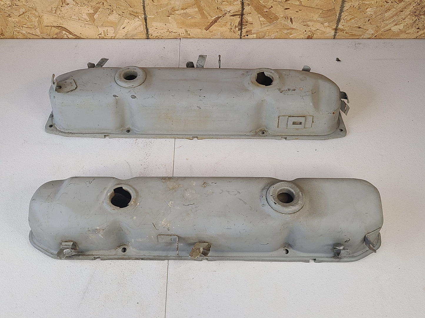 1971 Big Block Mopar Dodge/Plymouth Valve Covers Oil Fill Side