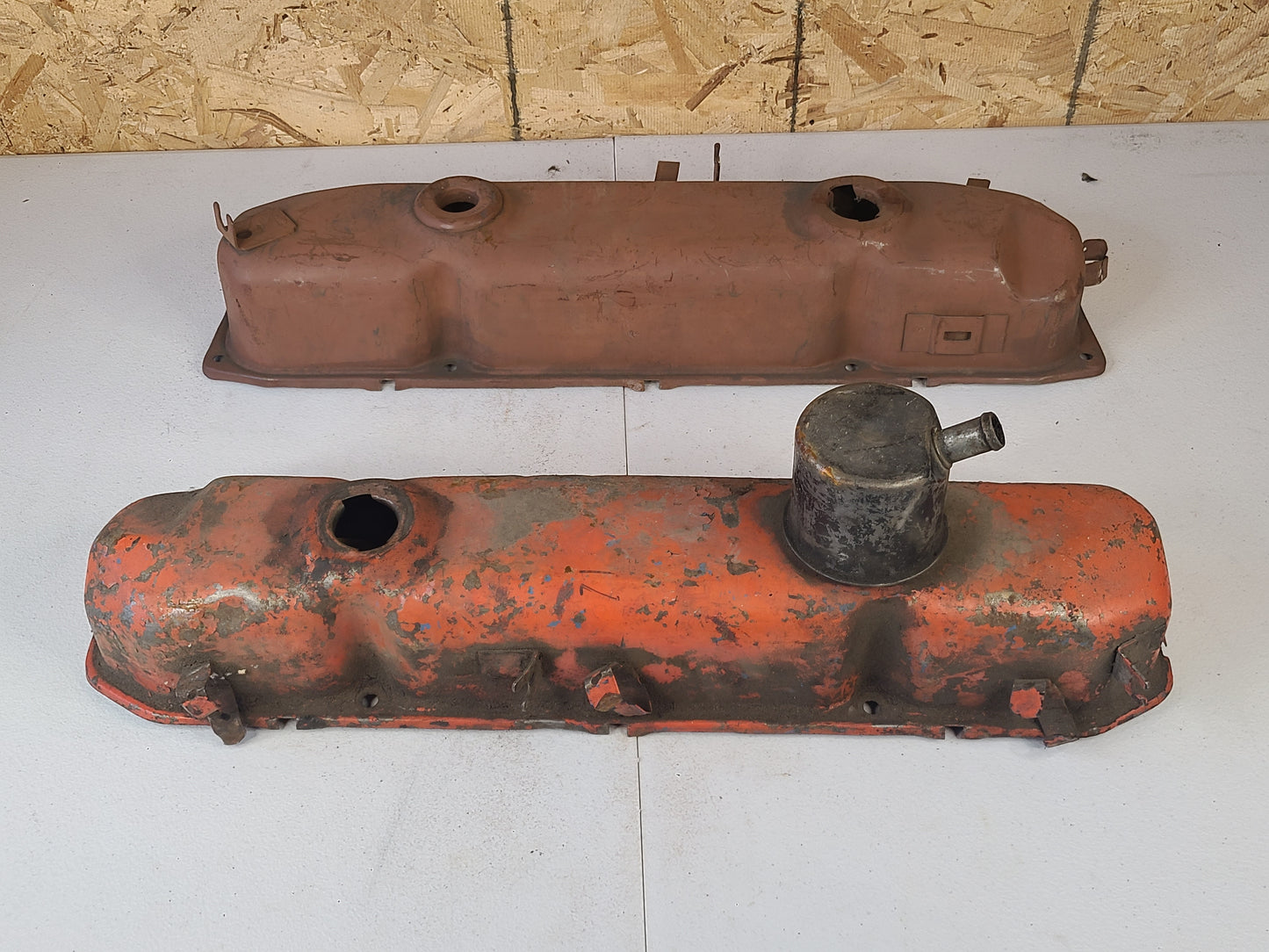 1971 Big Block Mopar Dodge/Plymouth Oil Fill Valve Covers