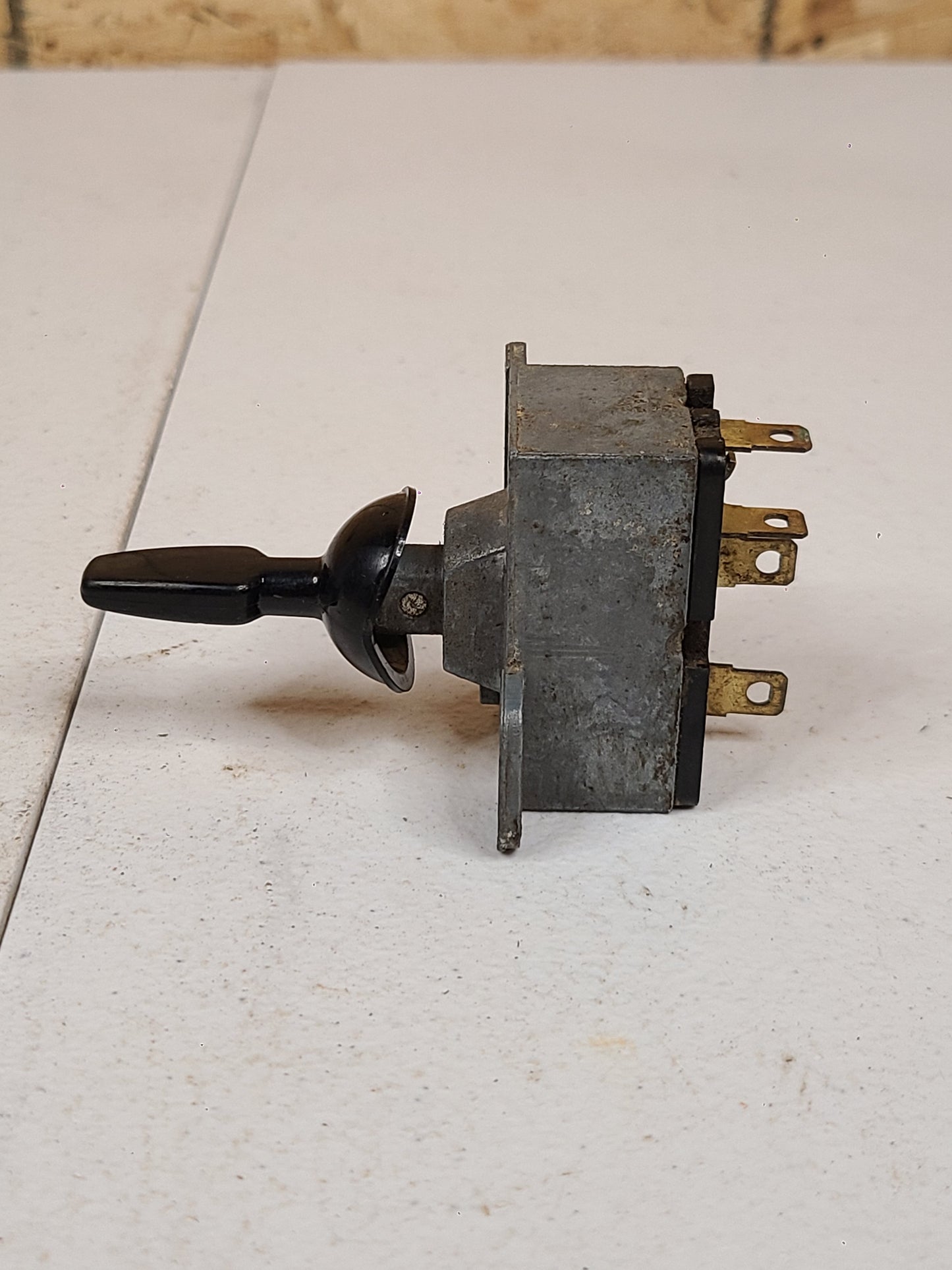 1972-1974 E Body Challenger/Cuda Light Switch Part# 2947305