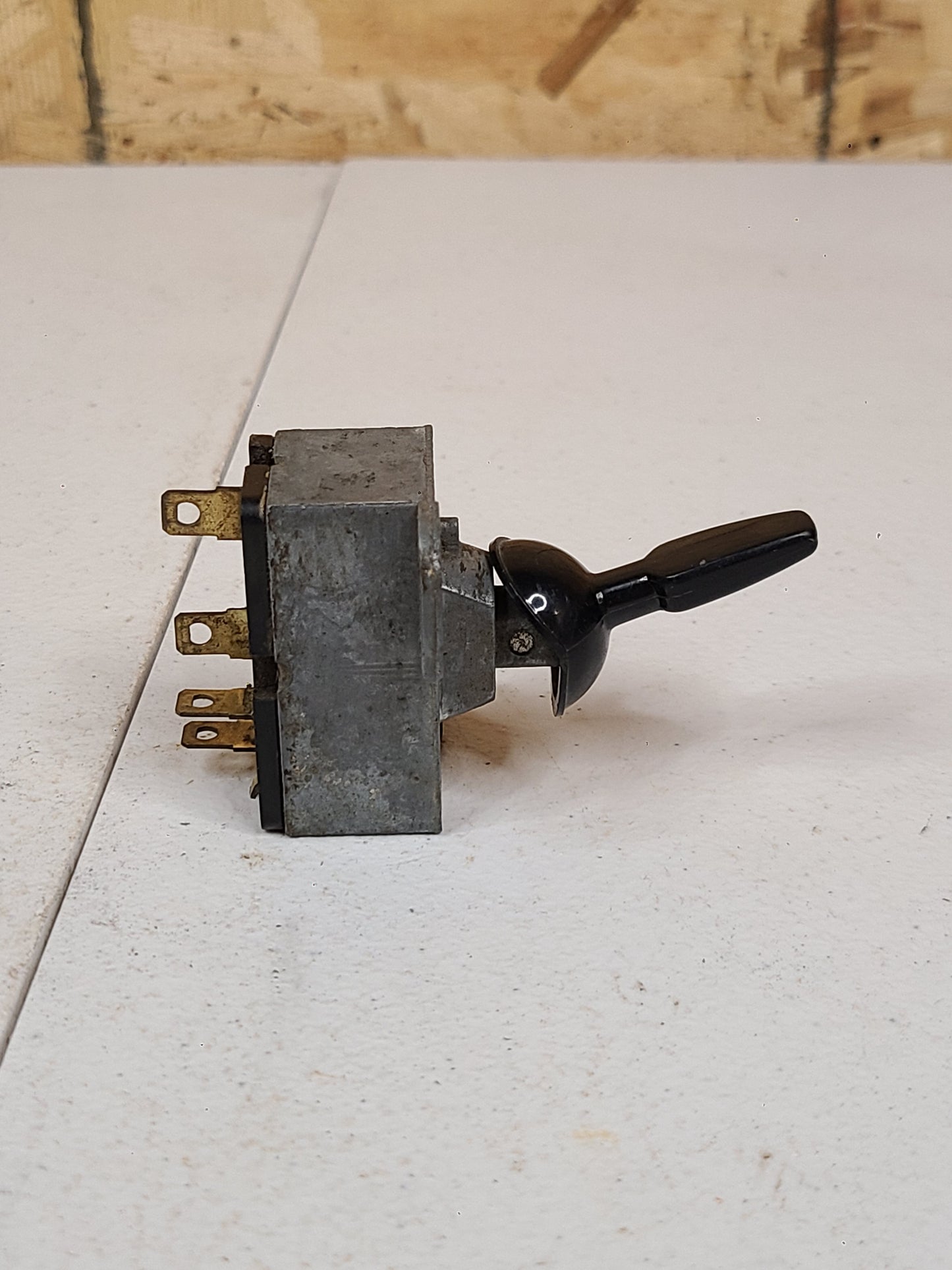 1972-1974 E Body Challenger/Cuda Light Switch Part# 2947305