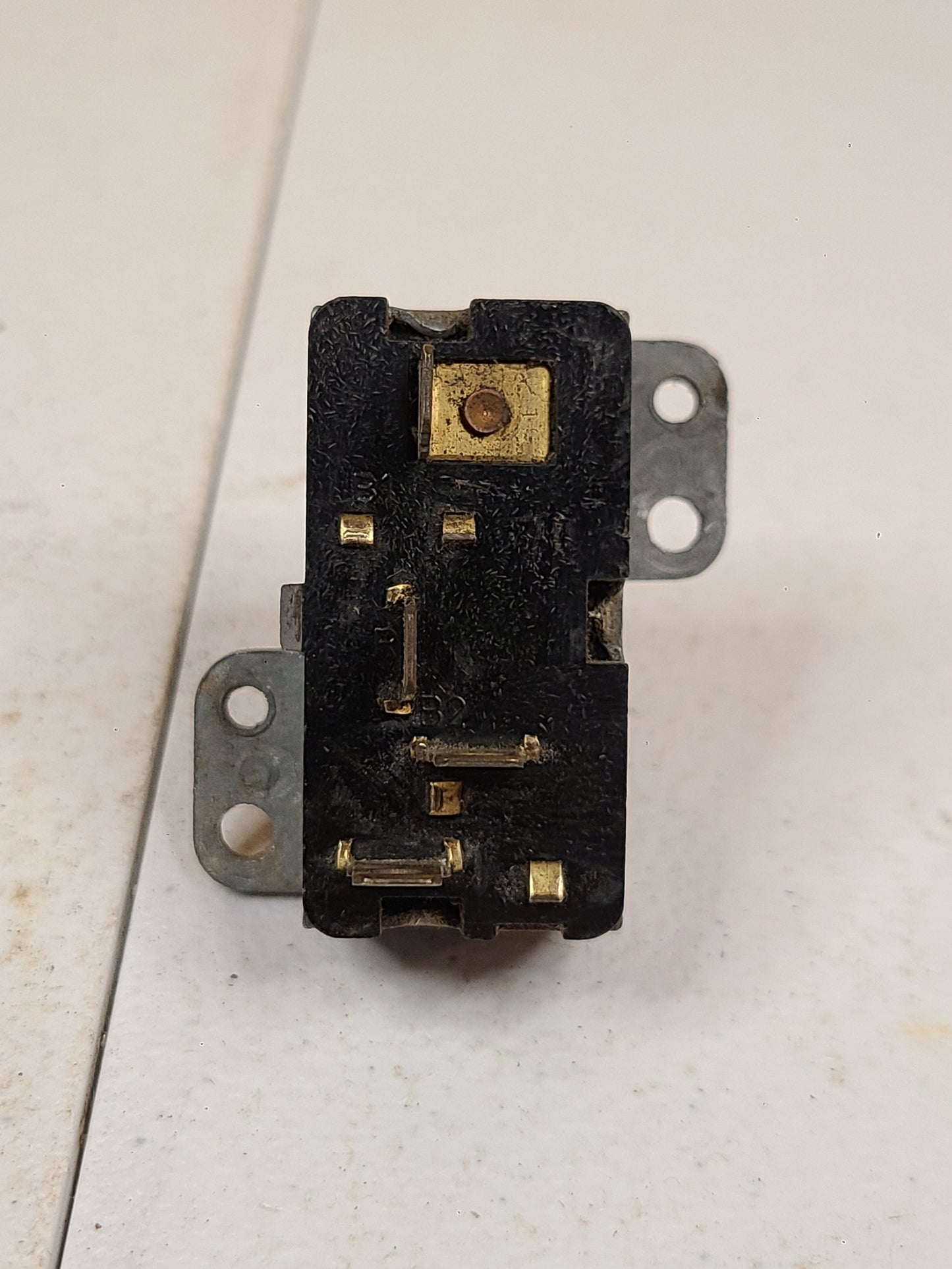 1972-1974 E Body Challenger/Cuda Light Switch Part# 2947305