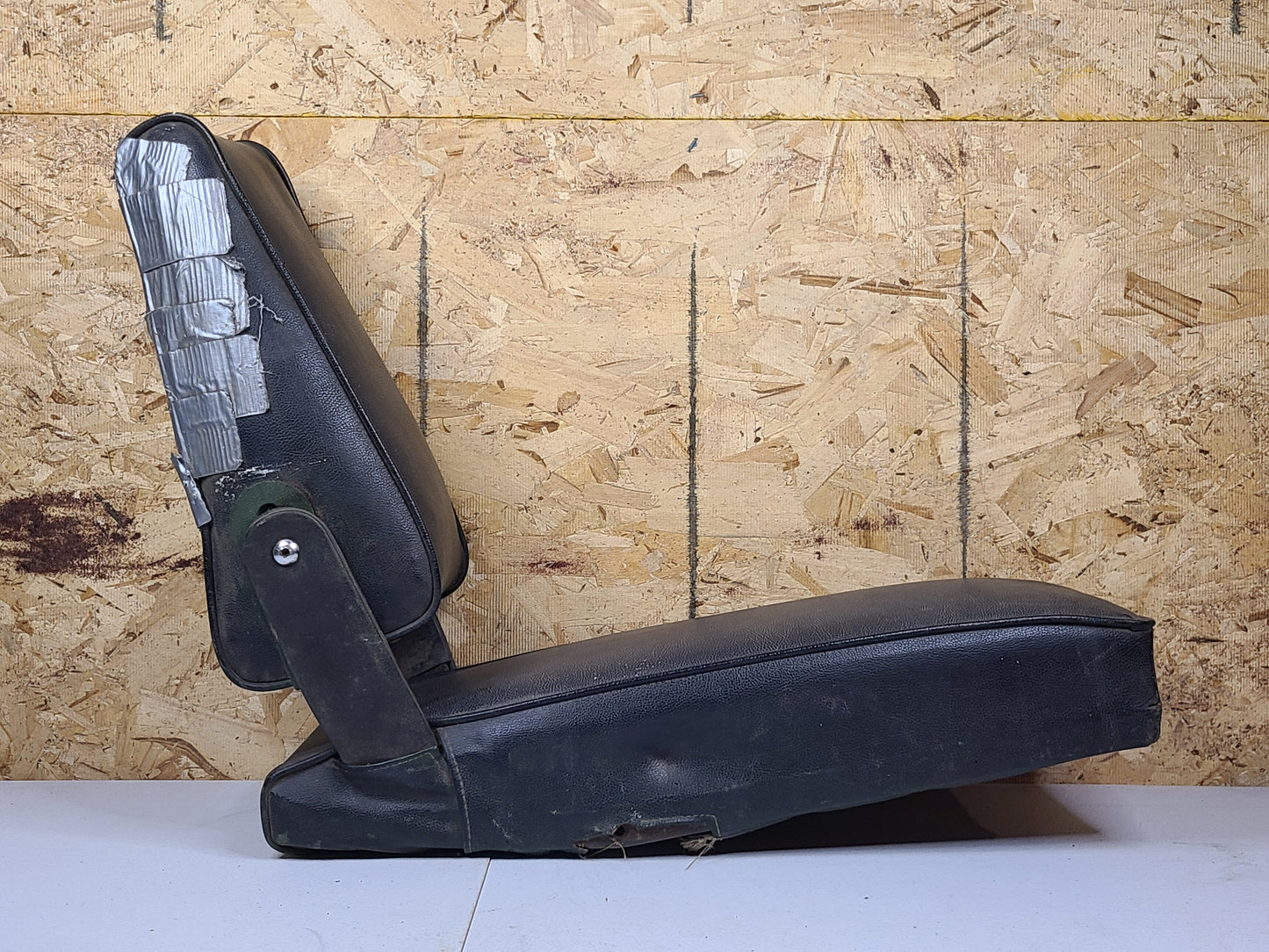 1968-1974 Dodge/Plymouth Charger/Coronet/Road Runner/GTX Buddy Seat