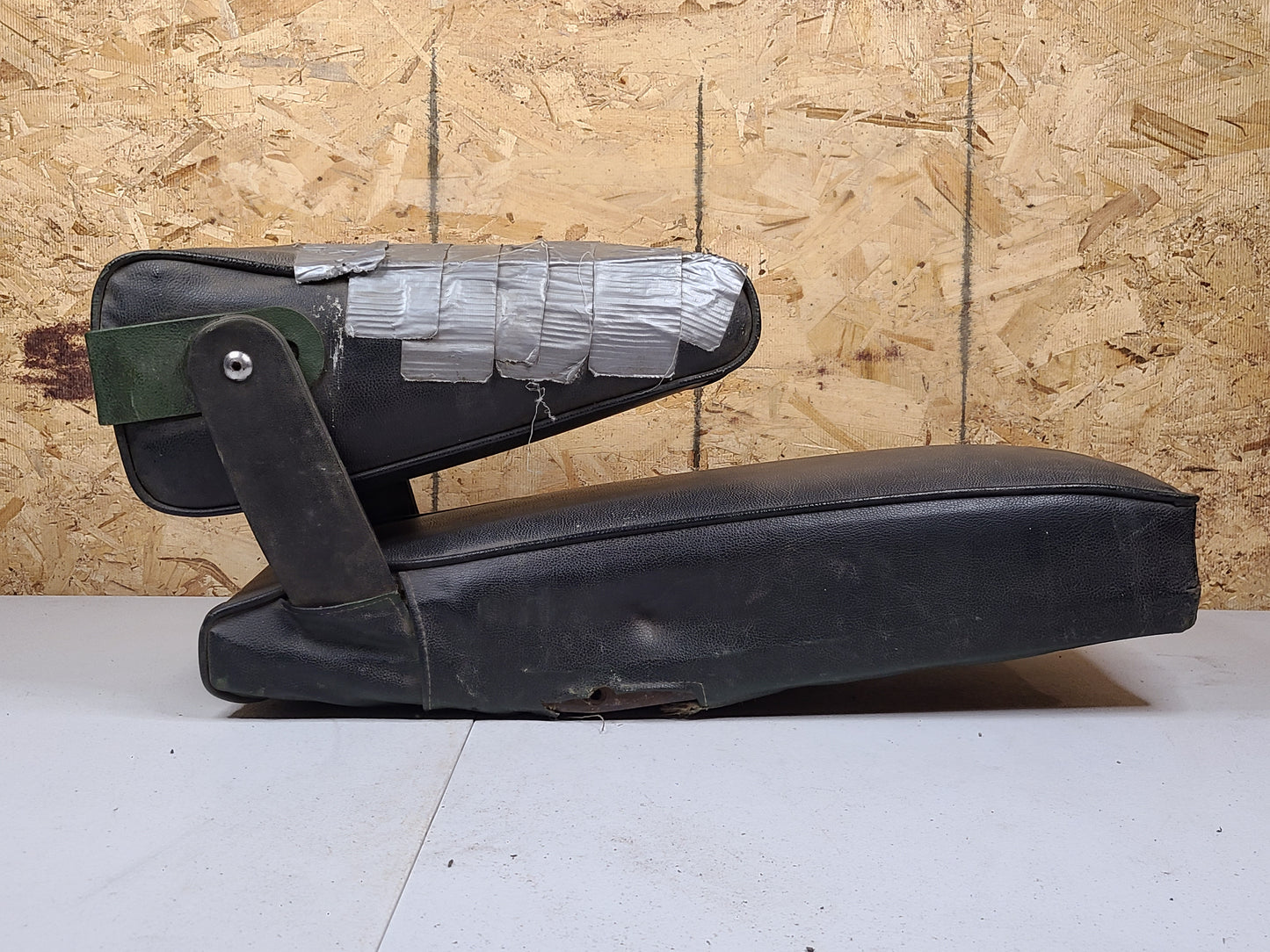 1968-1974 Dodge/Plymouth Charger/Coronet/Road Runner/GTX Buddy Seat