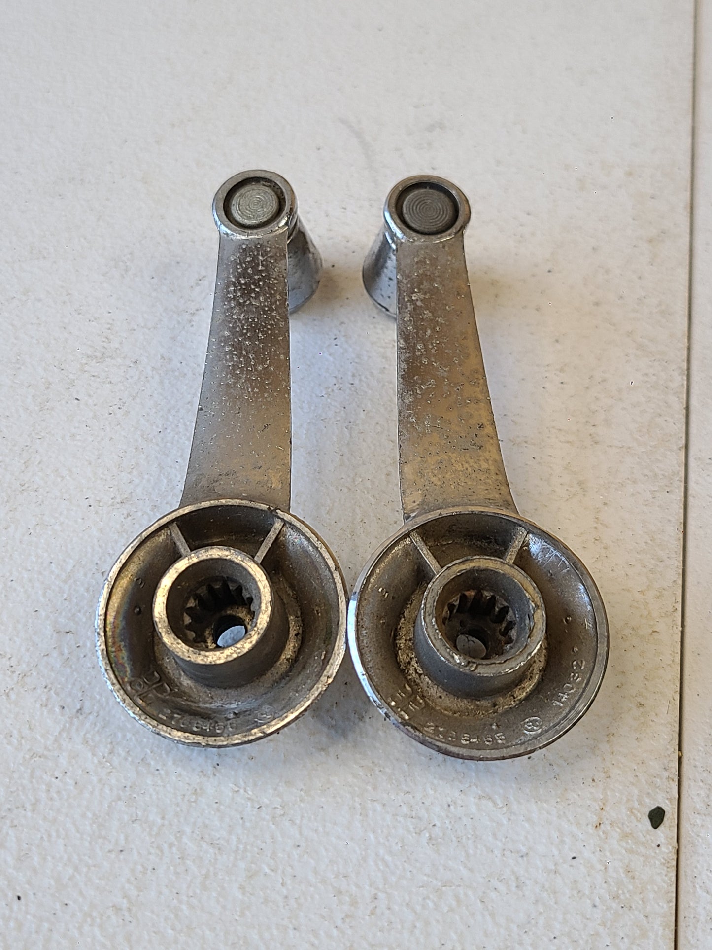 1965-1967 Dodge/Plymouth Window Cranks Part# 2765455