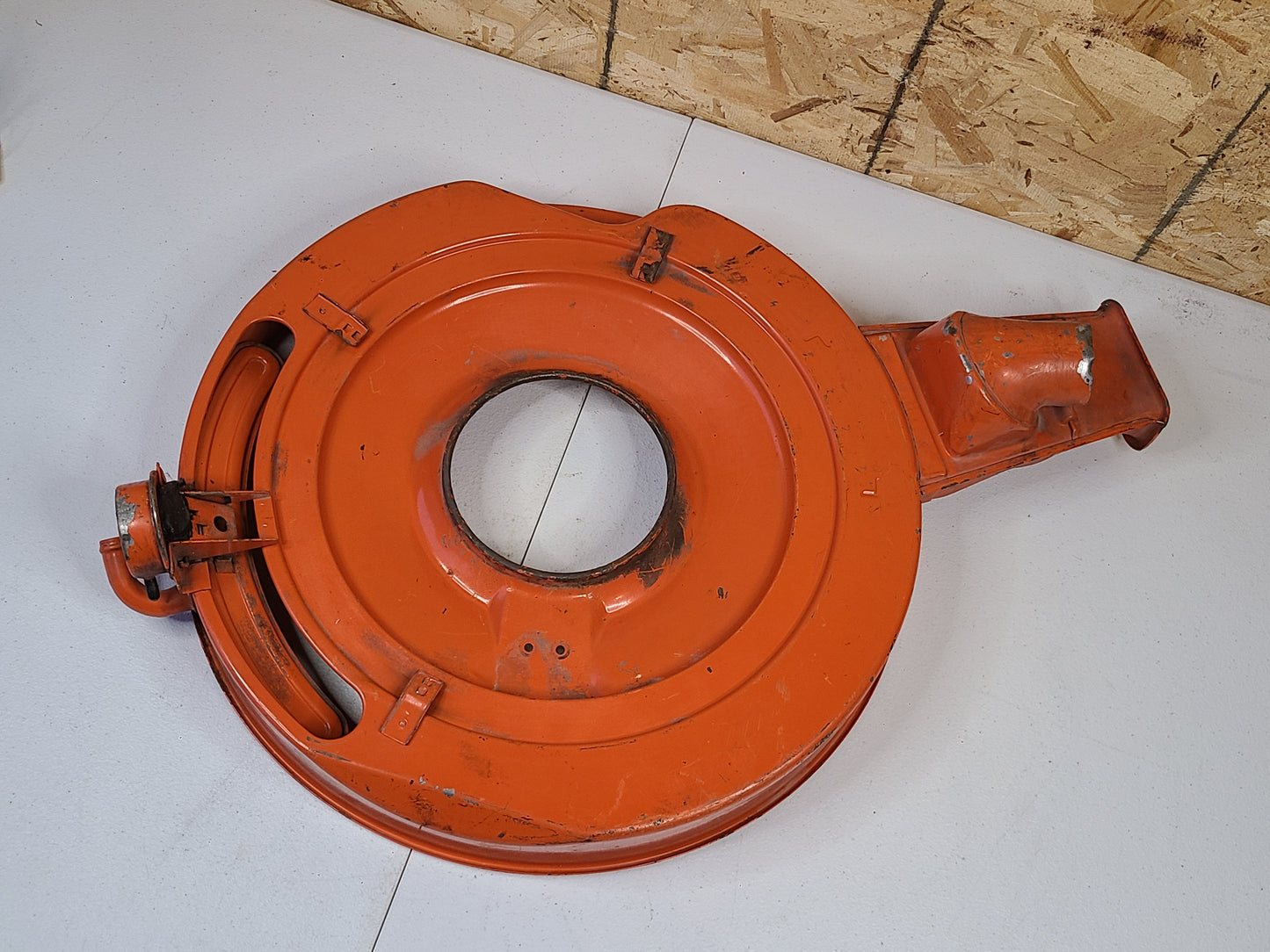 1972-1973 340 Air Cleaner With Flapper Door