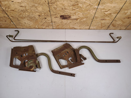 1968-1970 B-Body Tunk Hinges w/ Springs