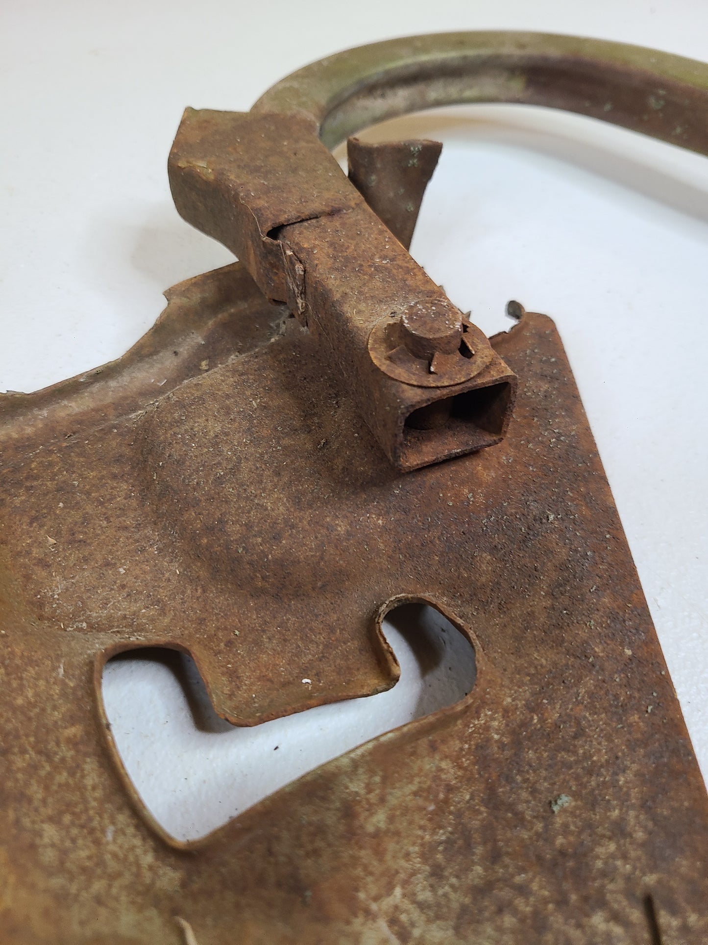 1968-1970 B-Body Tunk Hinges w/ Springs