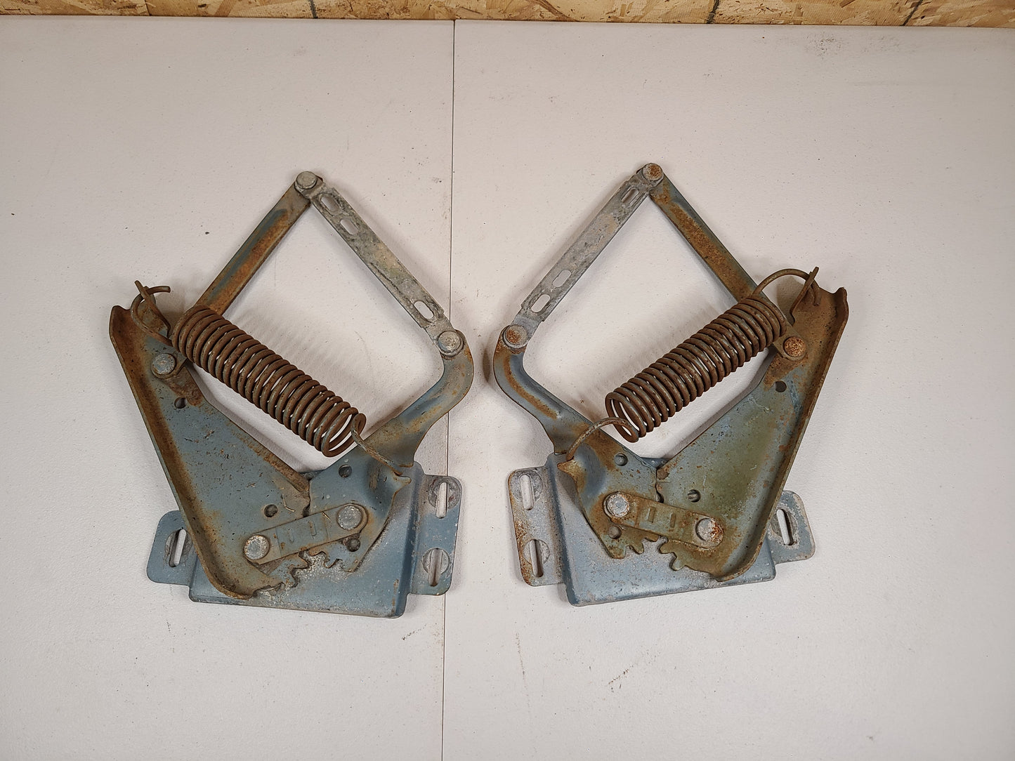 1967-1970 B-Body Hood Hinges