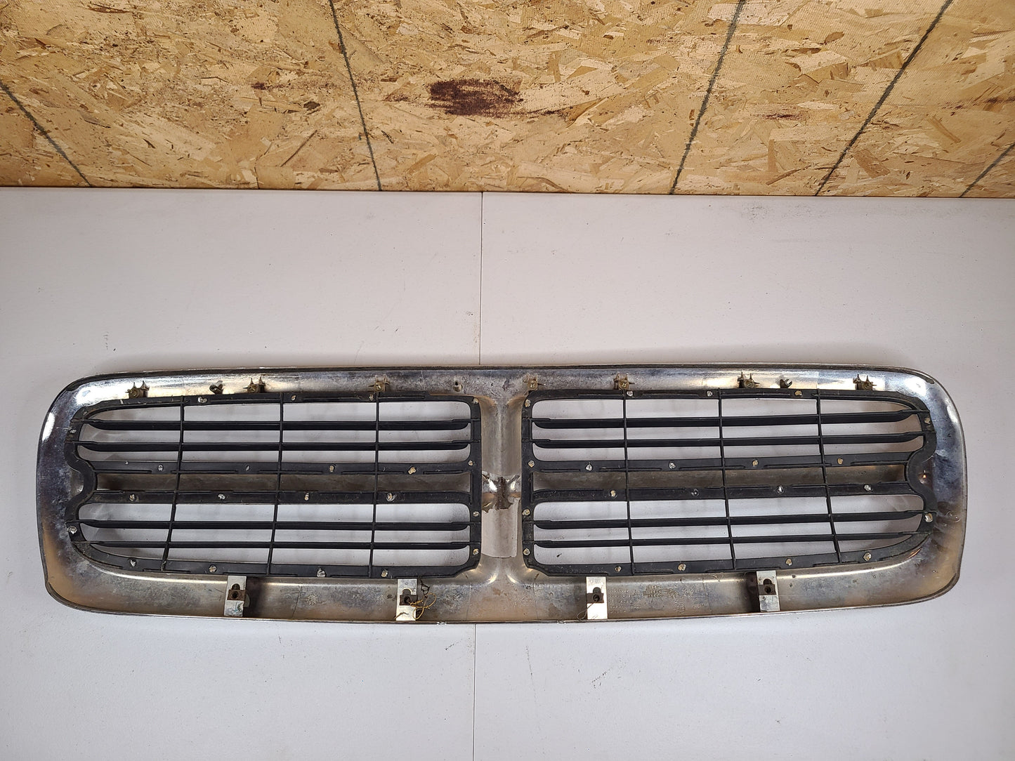 1997-2004 Dodge Dakota Grille Chrome