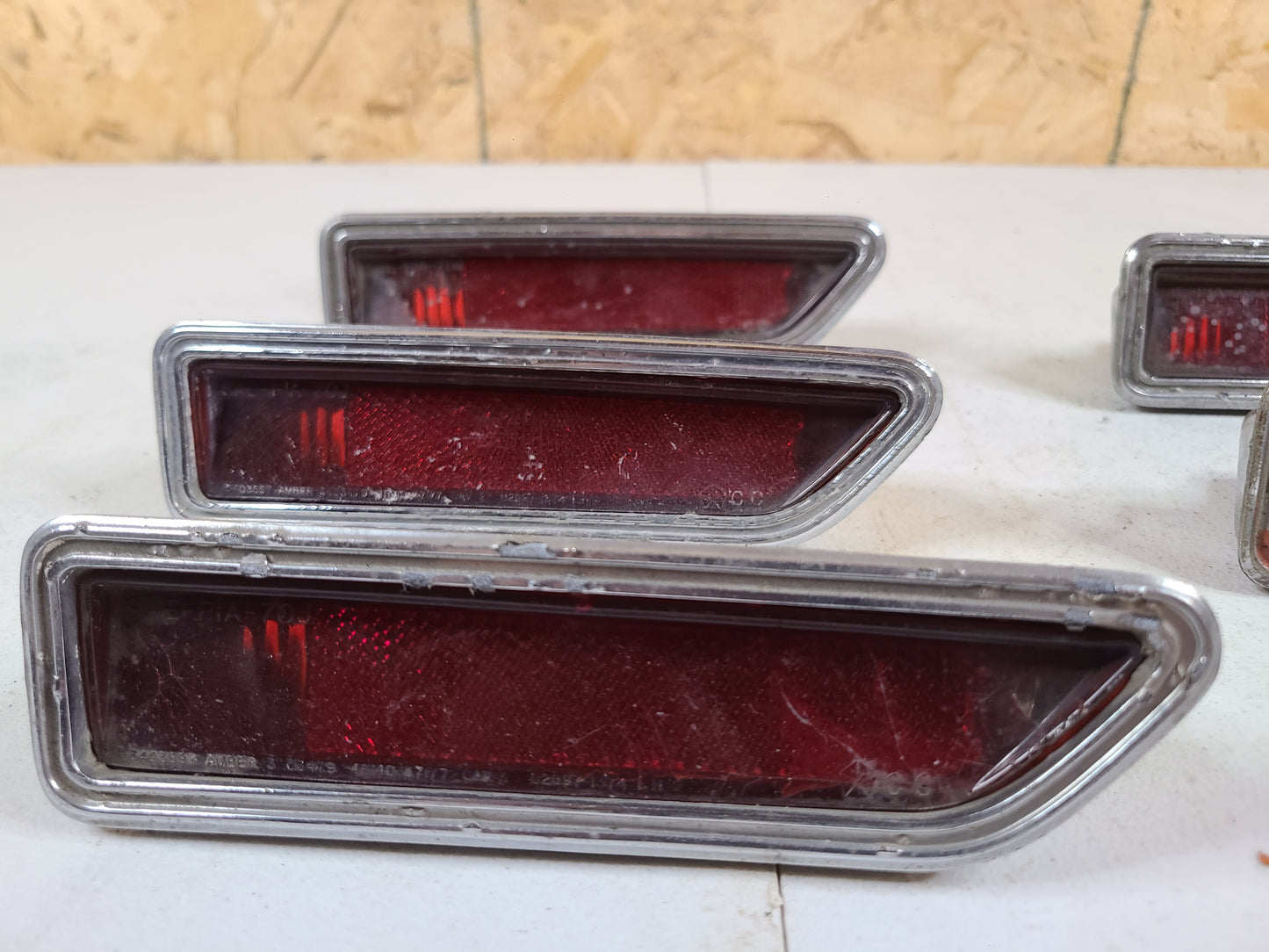 1970/1971 Dodge Challenger Rear LH Side Marker Light Assembly Part# 3403477