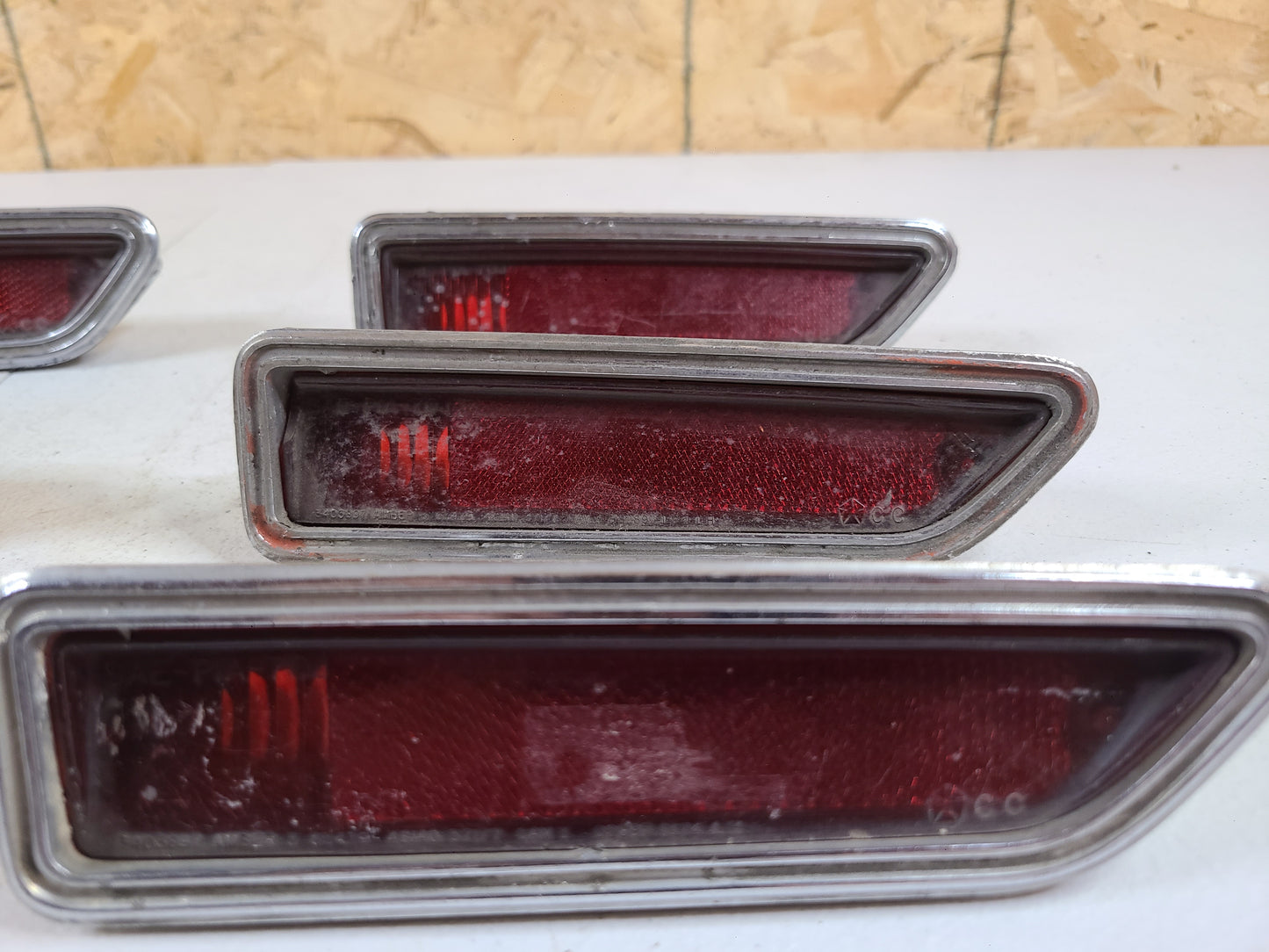 1970/1971 Dodge Challenger Rear LH Side Marker Light Assembly Part# 3403477