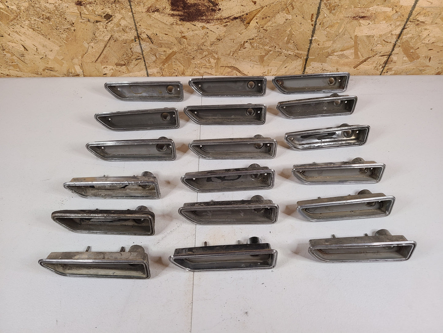 USED 1970/1971 Dodge Challenger Rear RH Side Marker Light Houseing Part# 3403476