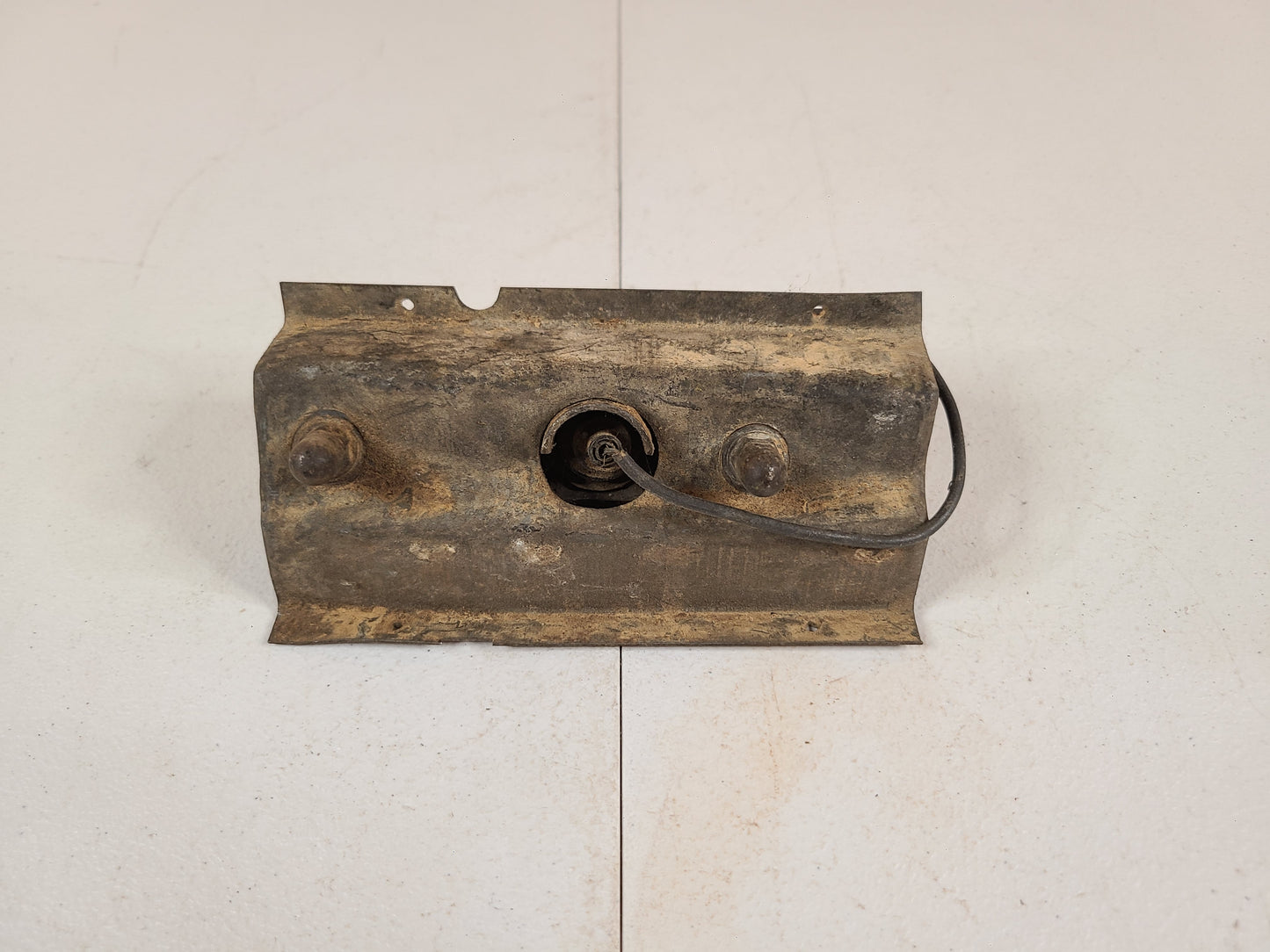 1971 Chysler New Yorker Rear LH Side Marker Light Assembly Part# 3403503