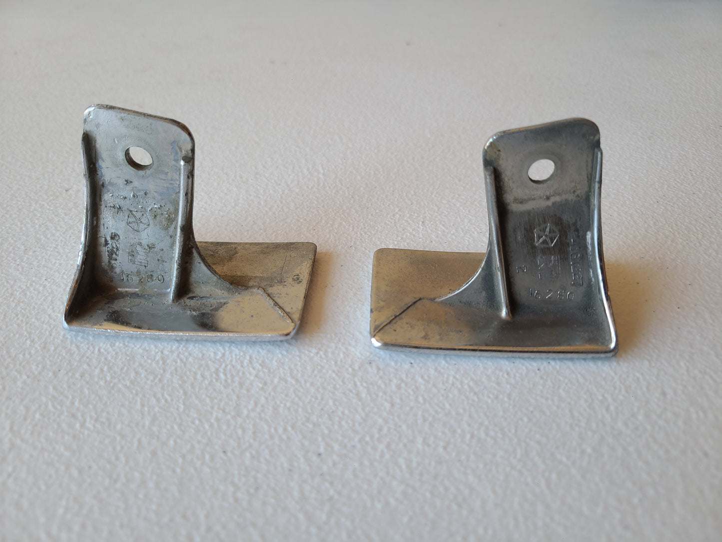 1989-1993 Ram 1500/2500/3500 Interior Door Handle LH/RH Set Part# 4161277/4161276