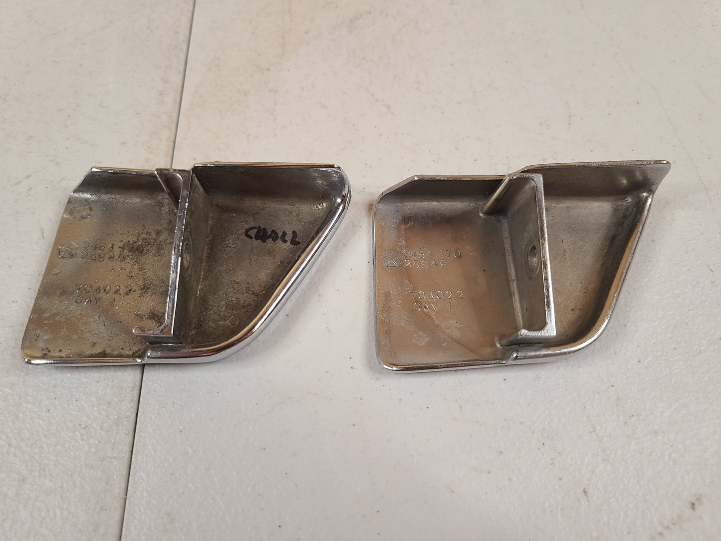 1970-1974 Challenger RH Interior Door Handle Part# 3454170