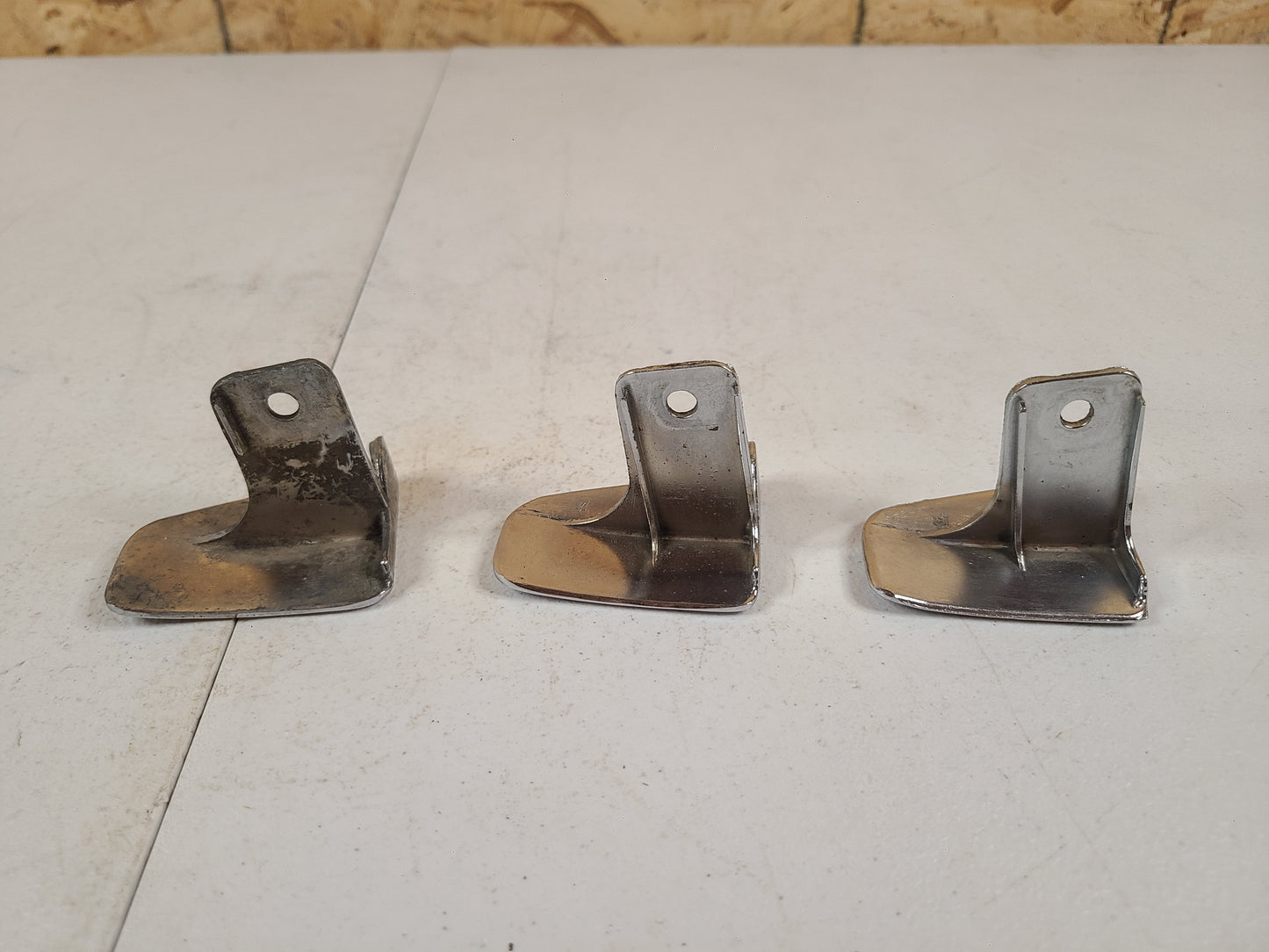 1975-1984 Dodge 150/250/350 Pickup LH Interior Door Handles Part# 3824010