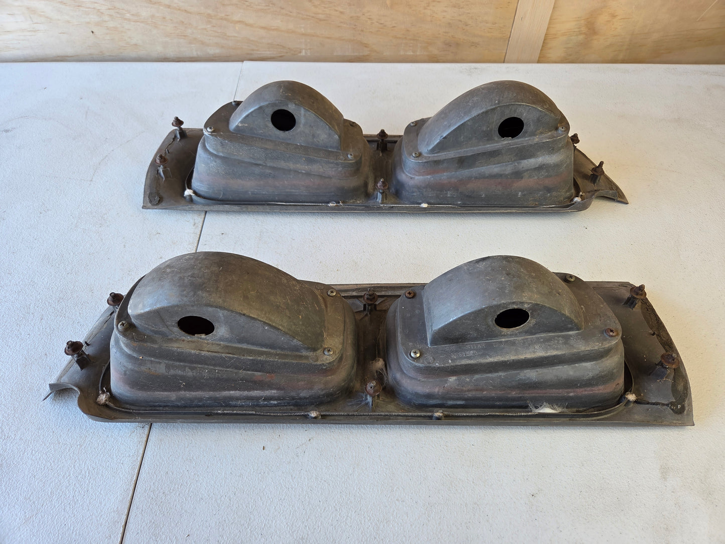 1972-1974 Dodge Challenger Tail Light Pair LH/RH