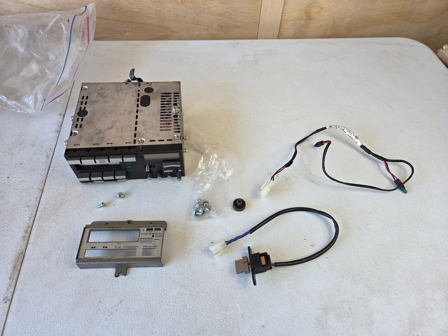 1986-89 Nissan 300ZX Radio/Cassette Player