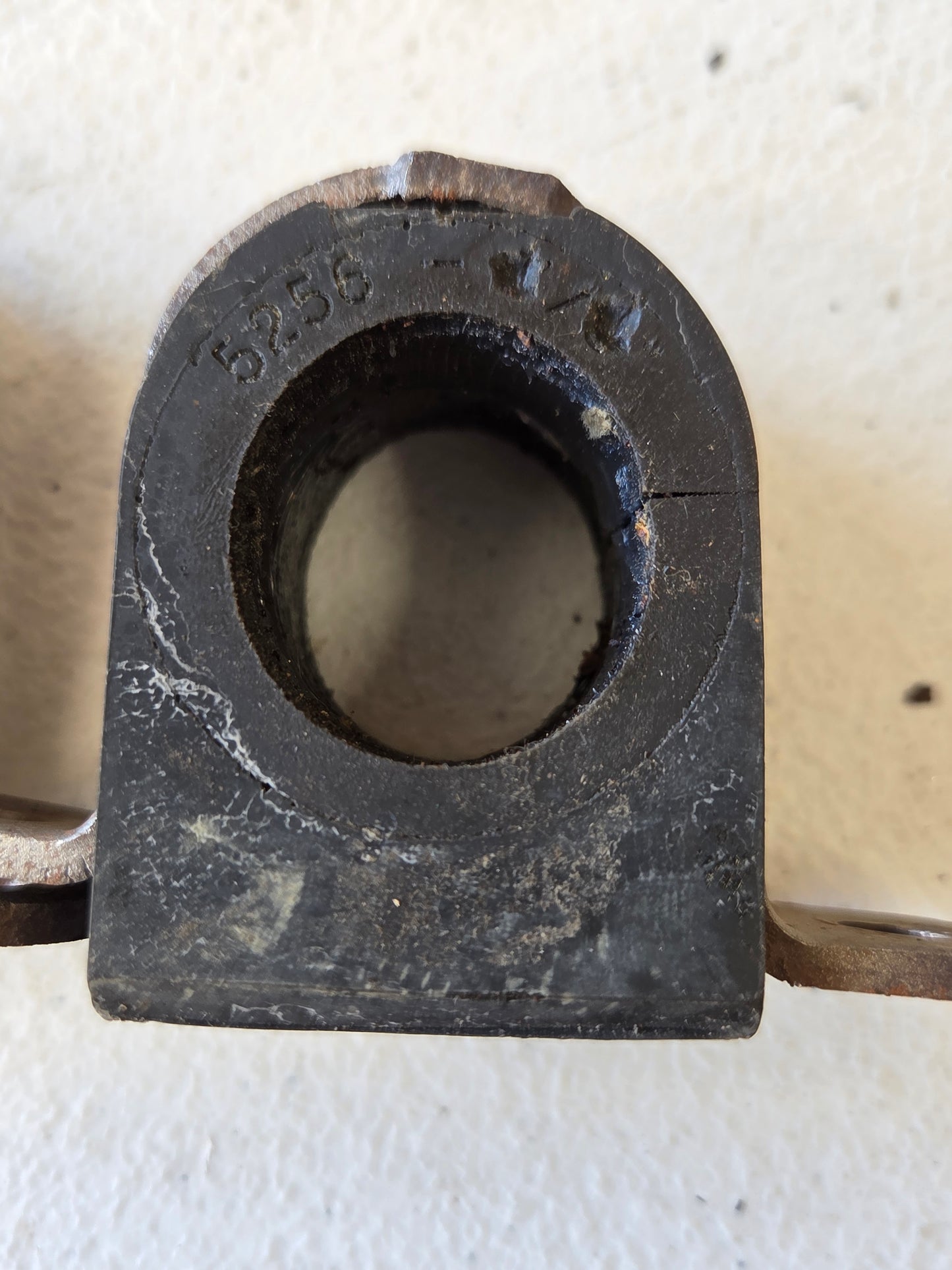 1968-70 Dodge/Plymouth Sway Bar Mounts and Bushings