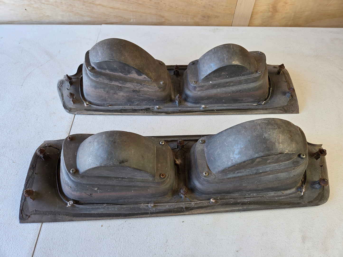 1972-1974 Dodge Challenger Tail Light Pair LH/RH