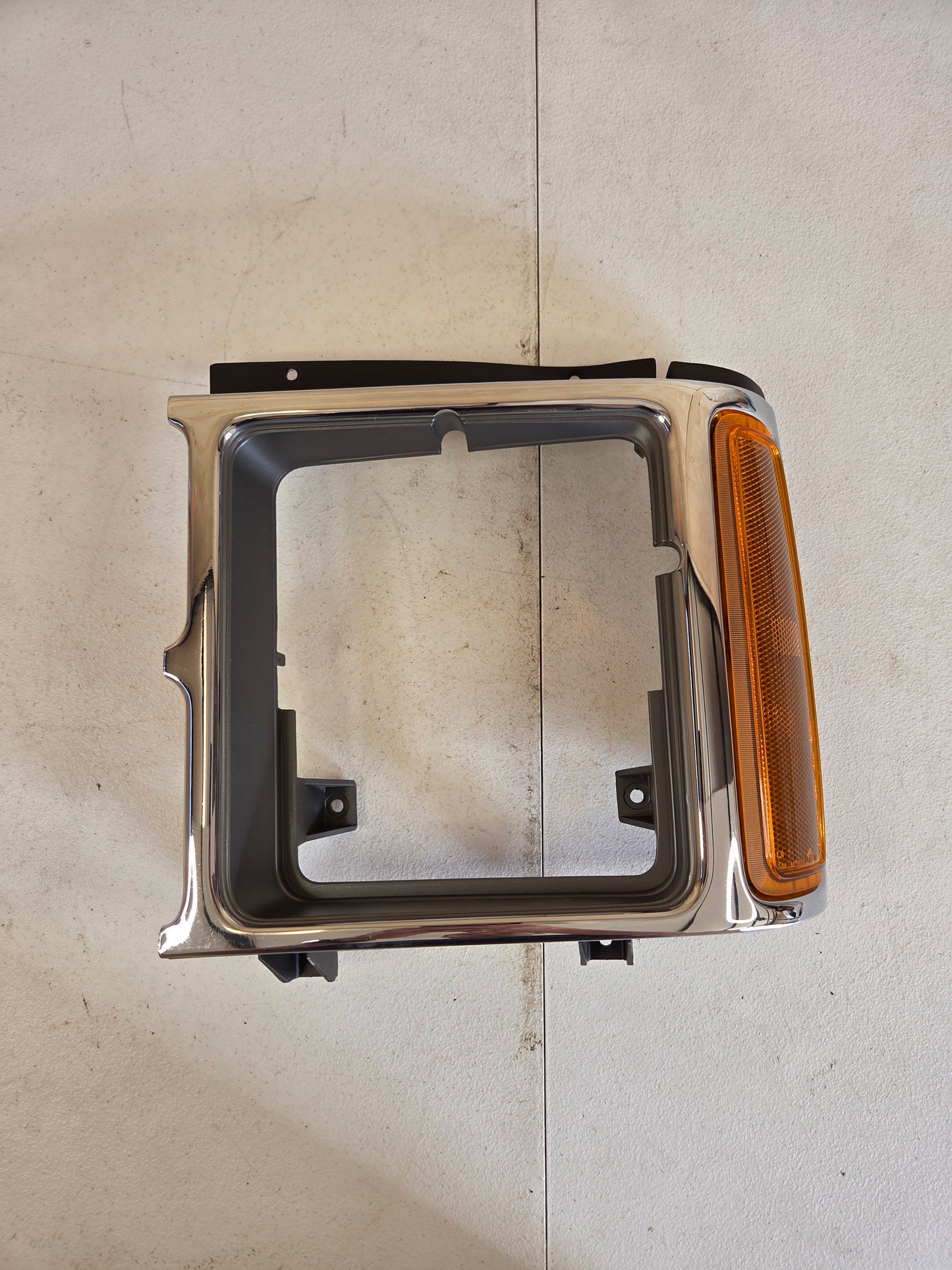 1987-90 Dodge Dakota LH Headlight Bezel