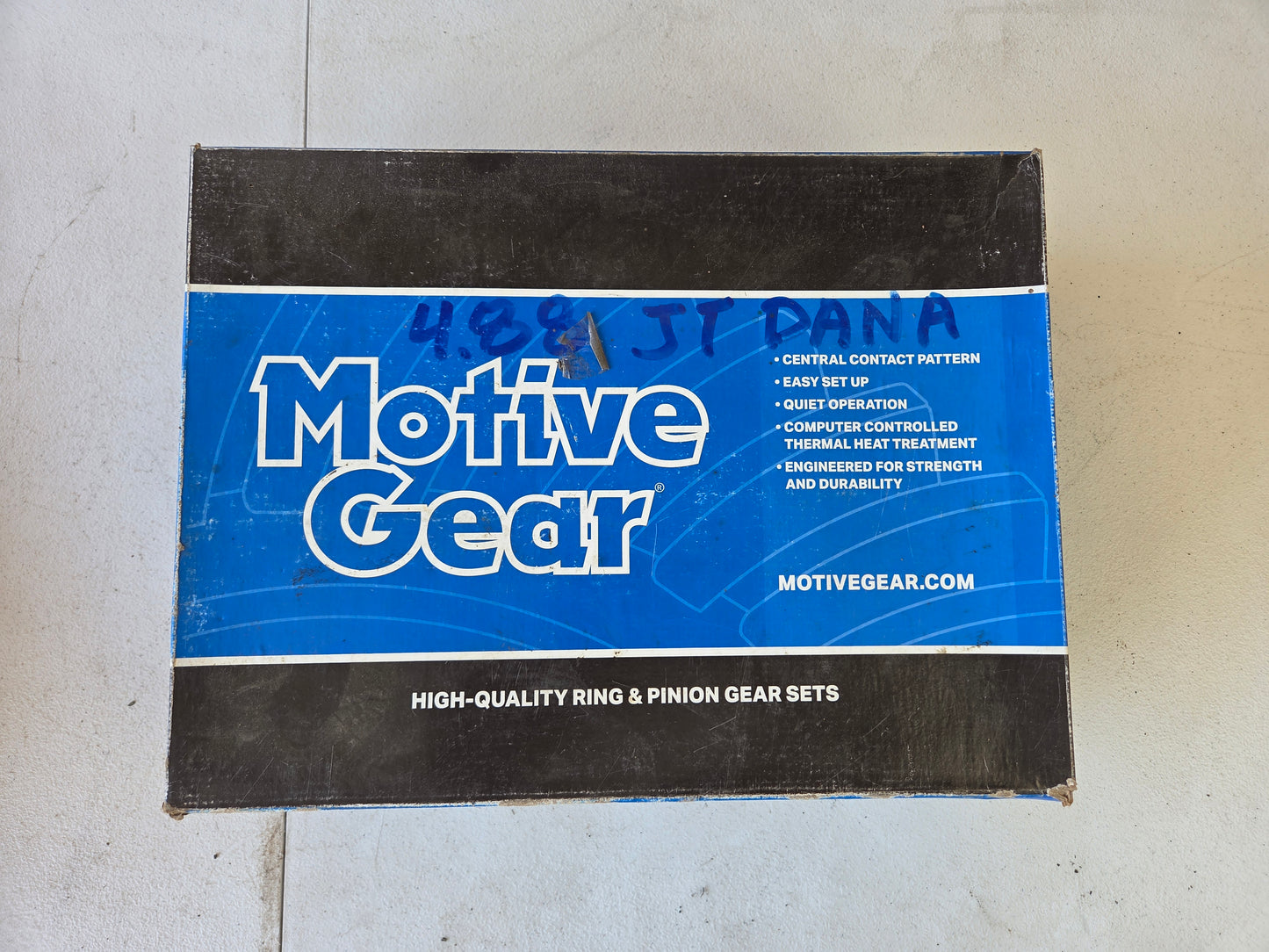 Motive Gear Dana 60 4.88 Ring and Pinion