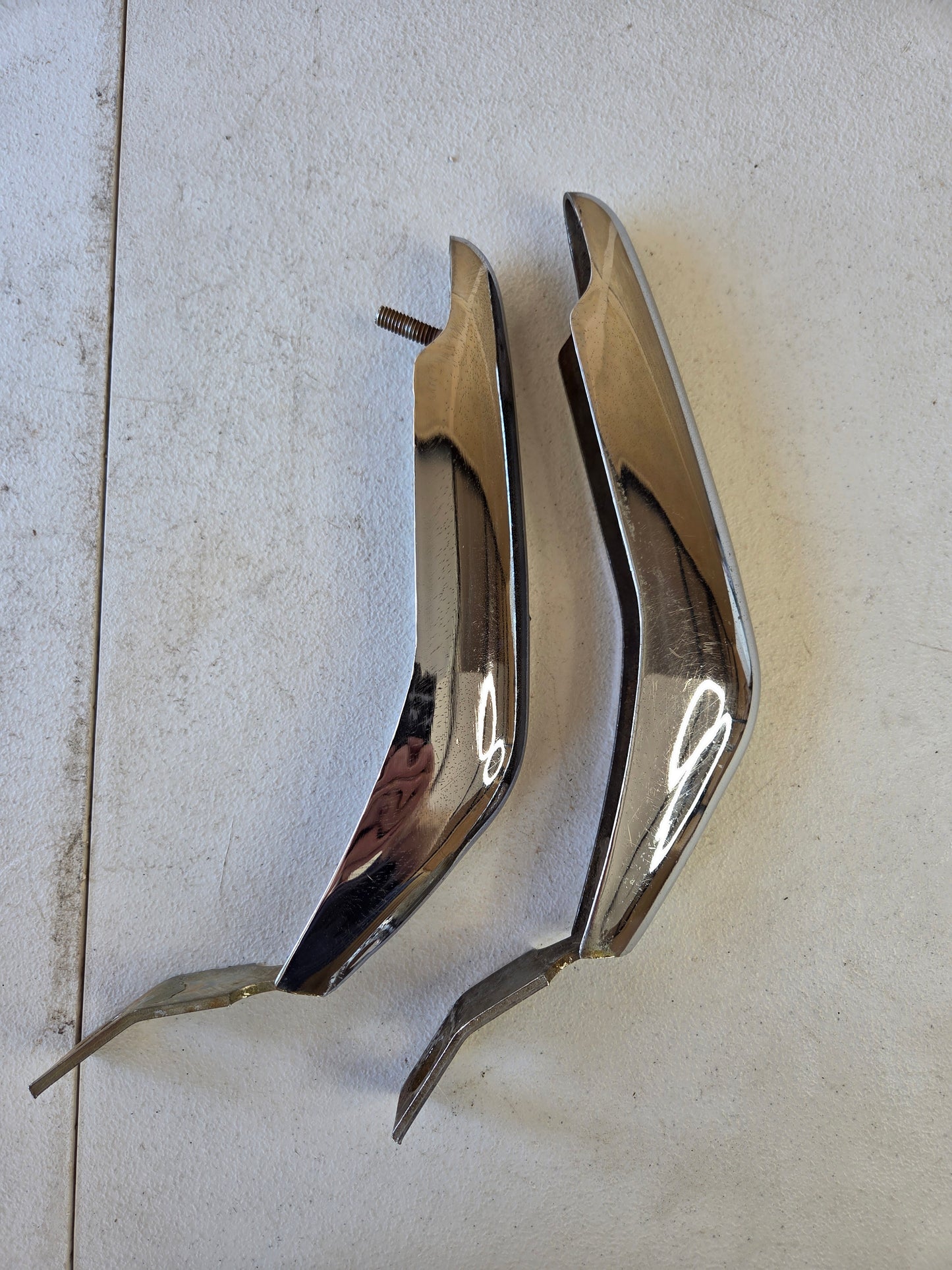 1968-70 Dodge Charger Front Bumperettes