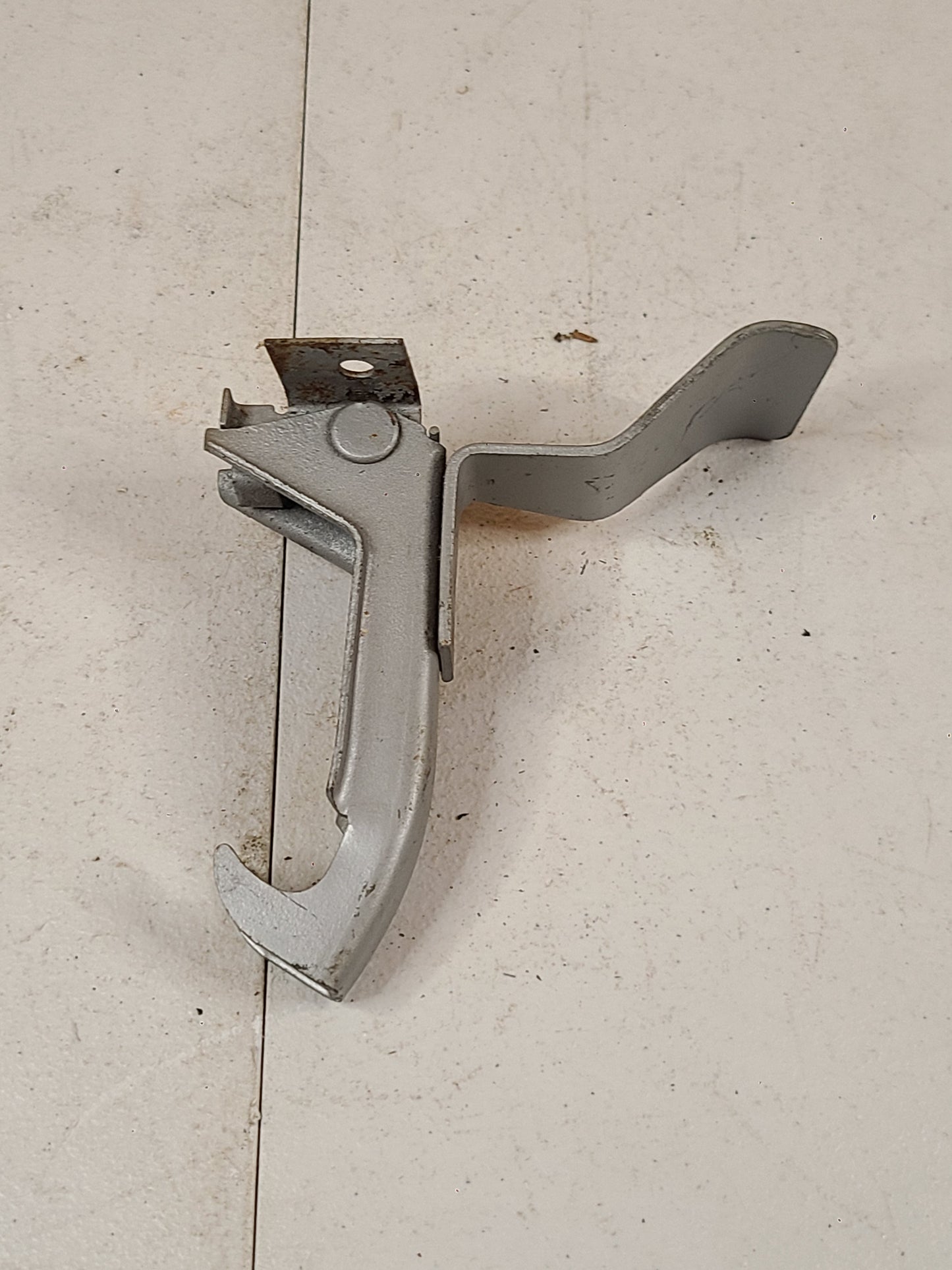 1968-1969 Plymouth B-body Safety Hood Latch w/ Spring