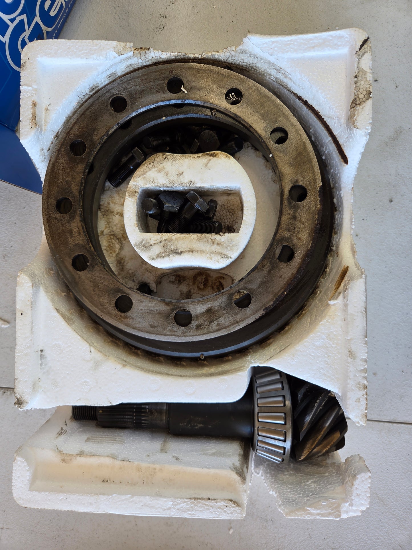Motive Gear Dana 60 4.88 Ring and Pinion